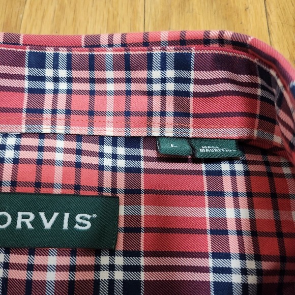 Orvis plaid button down wrinkles free - Picture 4 of 10